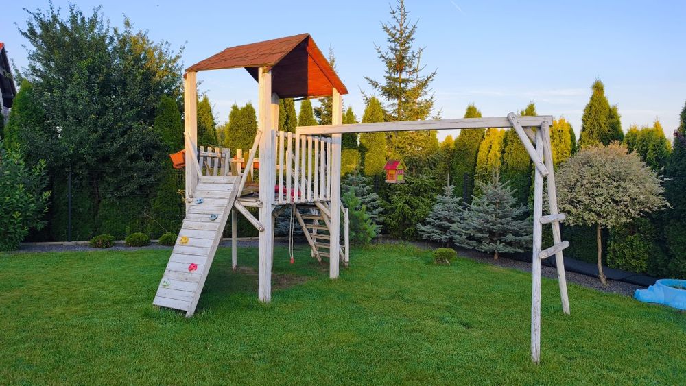 Ogrodowy domek dla dzieci