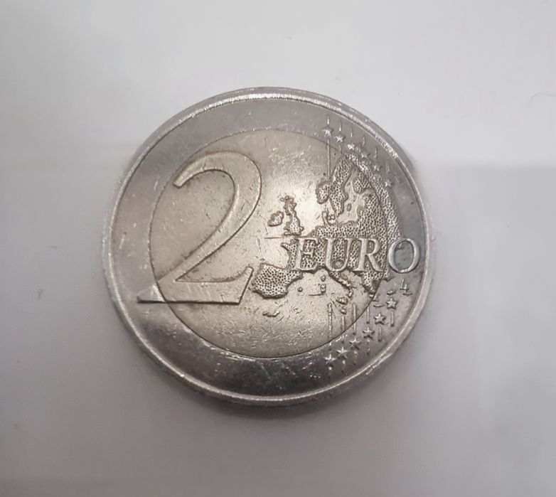 Vendo moeda de 2€ da P.S.P de José Guimarães