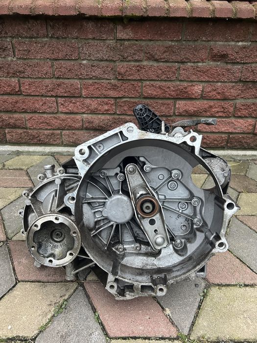 Коробка передач 1.2 1.4 TSI Caxa 6 ступка VW Passat B6 Golf 5 6 Audi