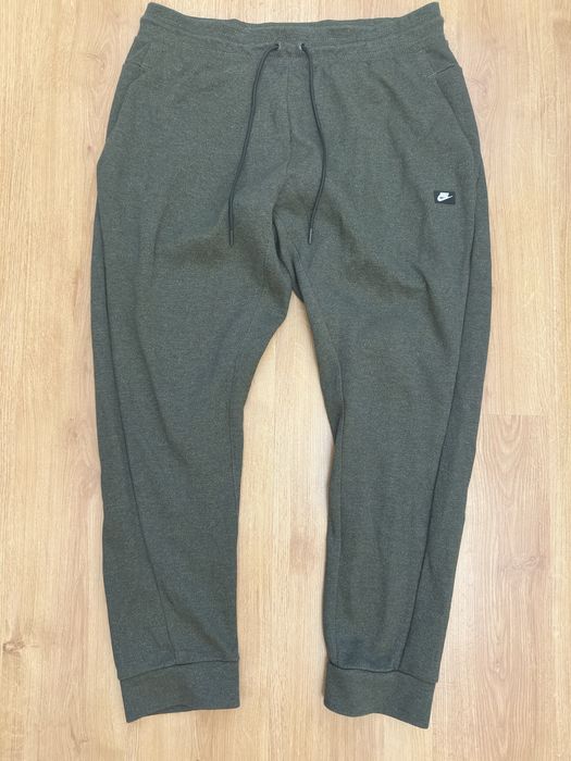 Спортивні штани Nike modern tech fleece