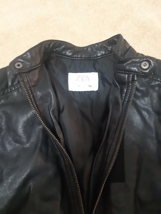Куртка Zara шкірзам, 5-6 р