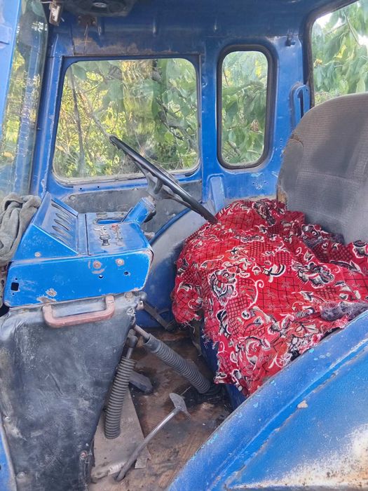 В продаже МТЗ-80. Диска.культиватор.плуг .опрыскиватель.