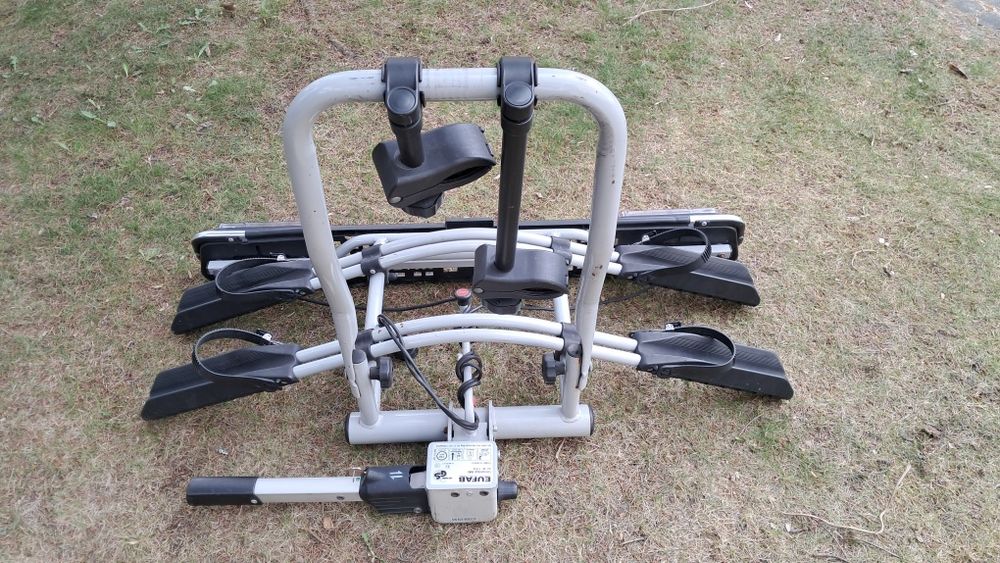 Bagażnik rowerowy na hak  firmy Eufab na 2 rowery