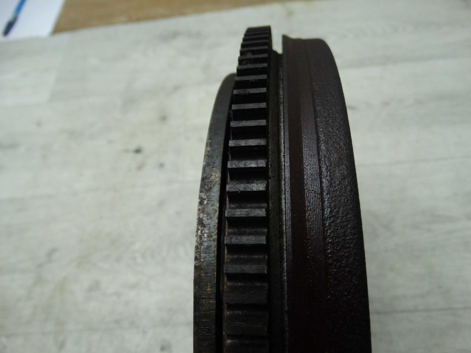 Б/в Маховик (демпфер сцеплення) 058105317F – Audi / VW / Skoda / Seat,