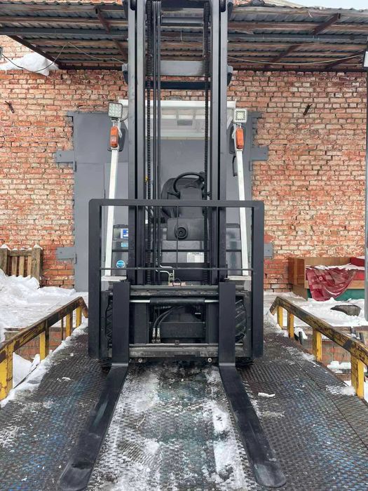 вилочній навантажувач погрузчик кара