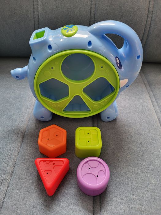 Słonik muzyczny pchacz/sorter firmy Dumel