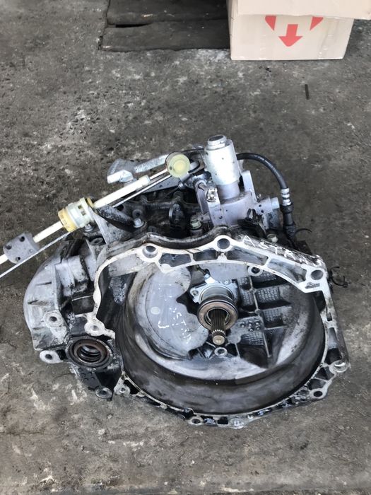 Коробка КПП astra h zafira b 1.7 m-32. 1.9 cdti
