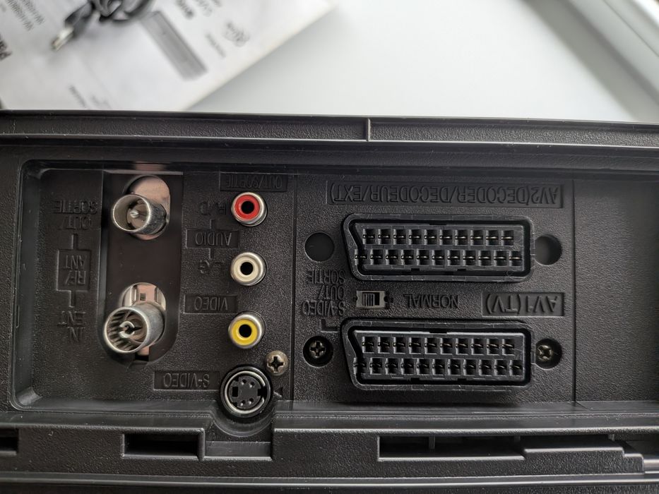 Panasonic nv hs 830ee