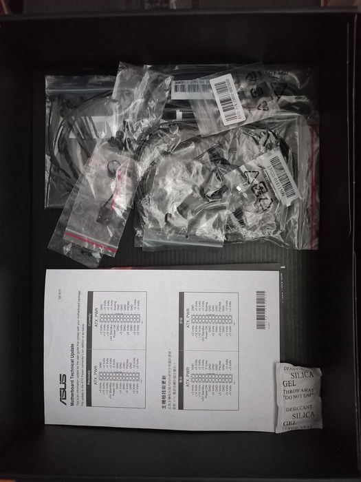 Материнська плата ASUS ROG STRIX B550-F GAMING RGB AM4