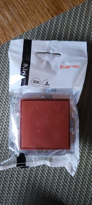 Karlik Mini - włącznik, gniazdko, rolety, elektryk.  Nowe