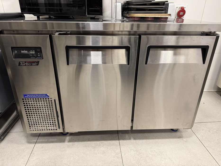 Стіл морозильний TURBO AIR KUF15-2