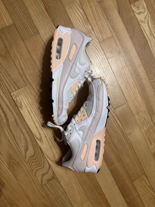 Кросівки жіночі Nike Air Max