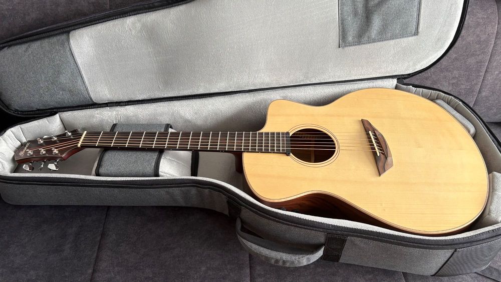 Ibanez PA300E gitara elektro akustyczna
