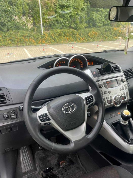 Toyota Verso 2d, пробег 270т