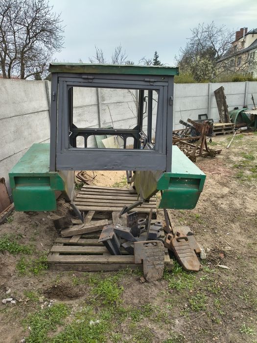 Kabina do ciągnika c360