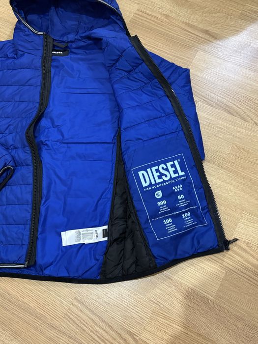 Куртка DIESEL синя стьобана з капюшоном розмір S