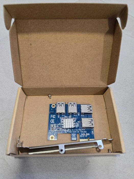 Placa de expansão PCIe 1 to 4 PCI-Express 16X Slots Riser Card USB 3.064585703914883121