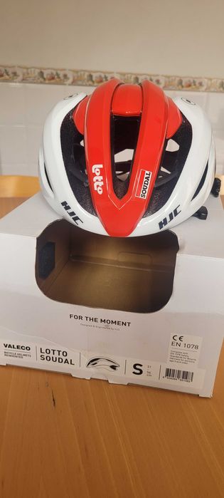 Capacete Estrada HJC