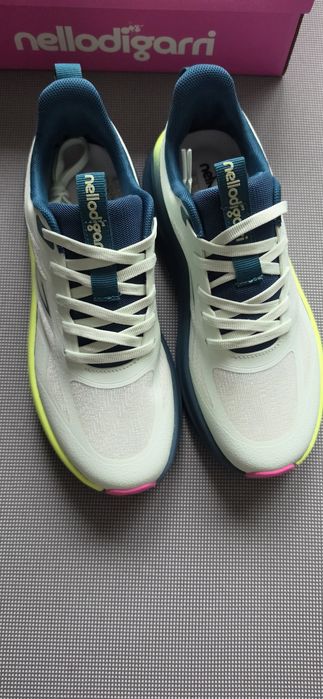 Sneakersy niskie 39