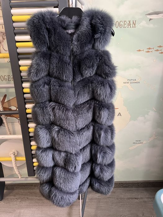 Жилетка натуральна песец