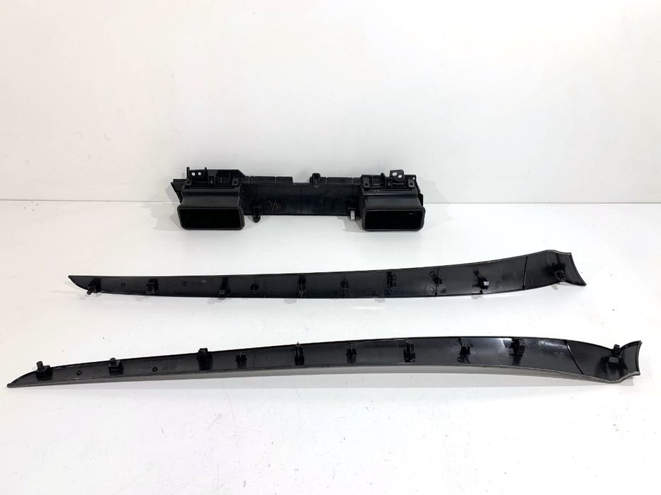 LISTWY DEKOR KRATKA NAWIEWU MITSUBISHI OUTLANDER III 8055A051 SUV