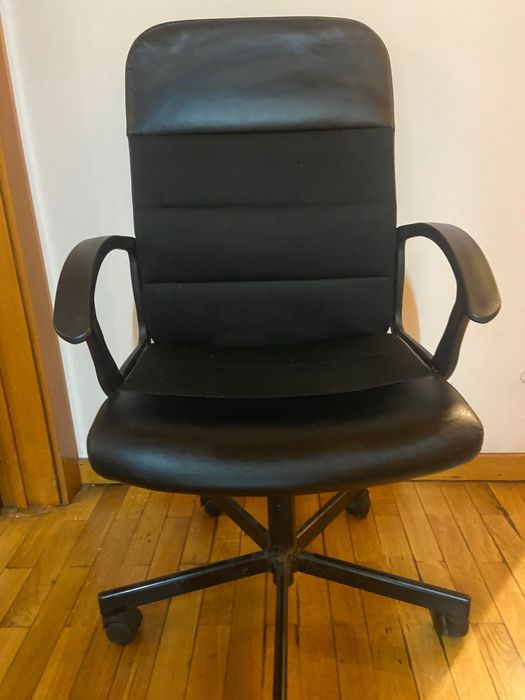 Cadeira de secretaria IKEA