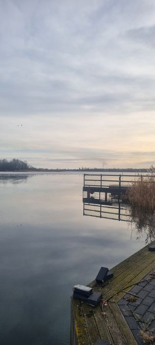 Козин Конча Заспа современный дом  с выходом на Днепр