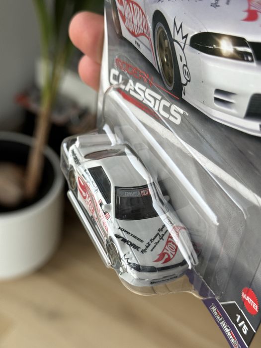 Hot Wheels Premium Nissan Skyline GT-R R32 Pandem 1/5 Modern