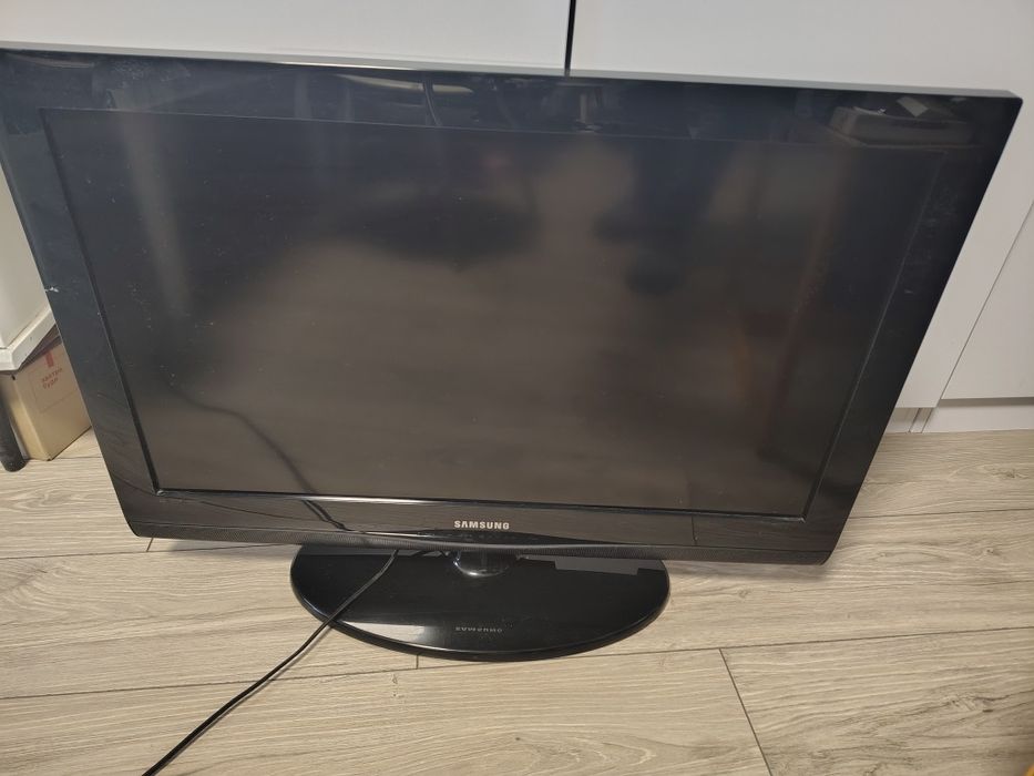 Продам телевізор Samsung 32"