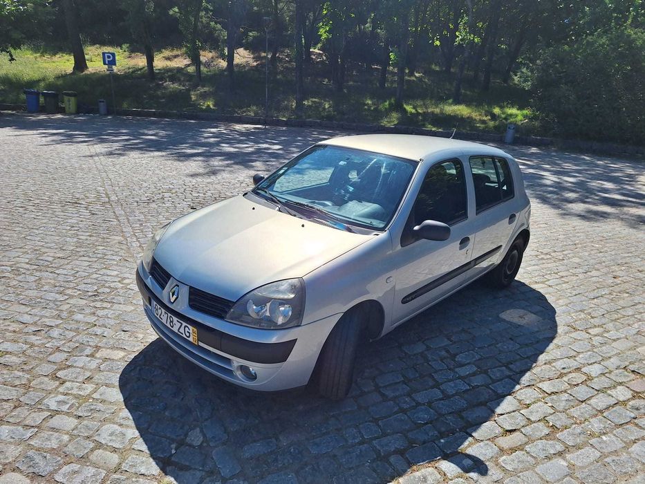 Renault Clio 1.2 16V 2004