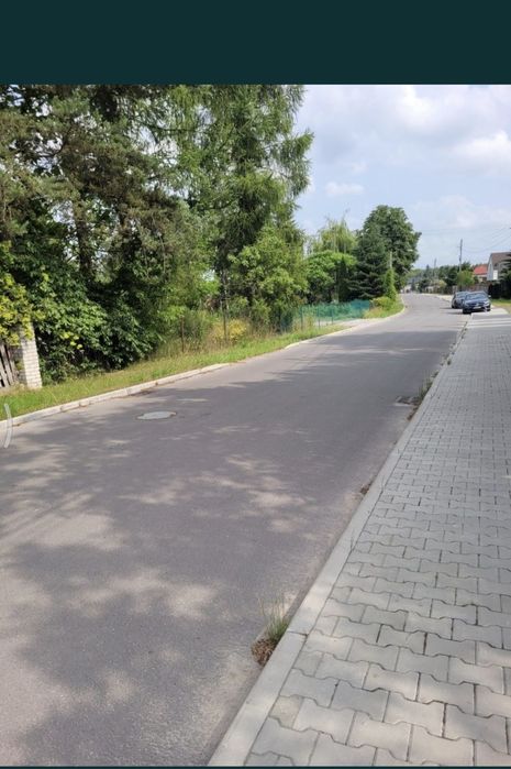 Działka 5 km do centrum Skierniewic.