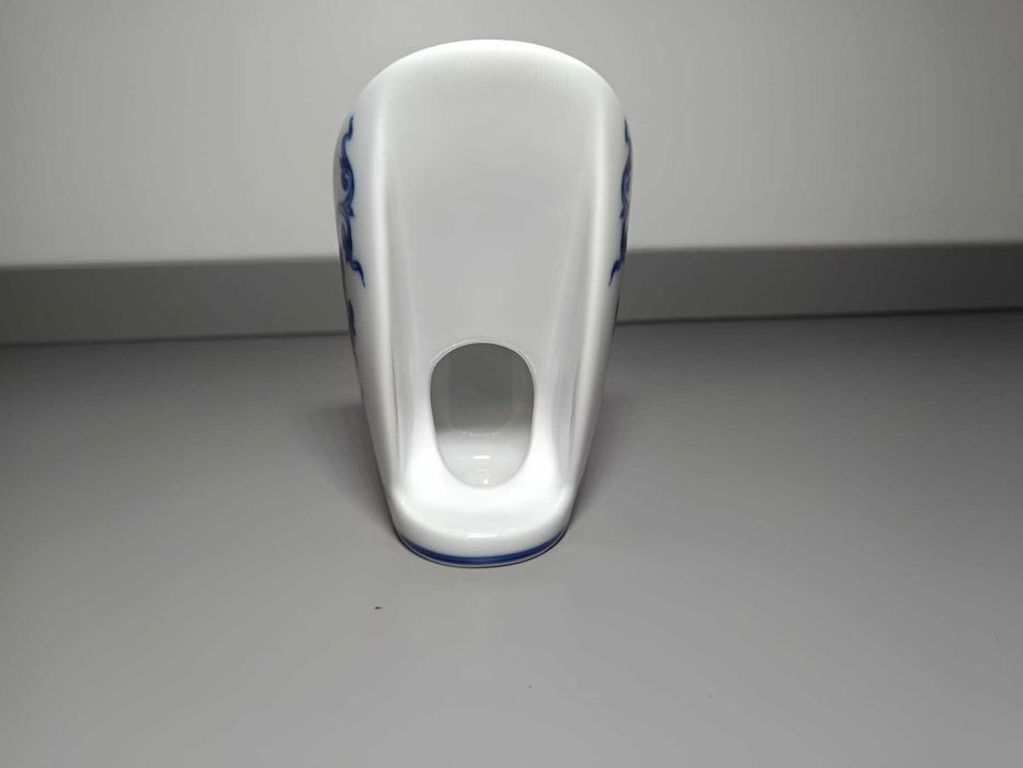 Porta-canetas Vista Alegre (2001–2004) – Design Clássico Contemporâneo