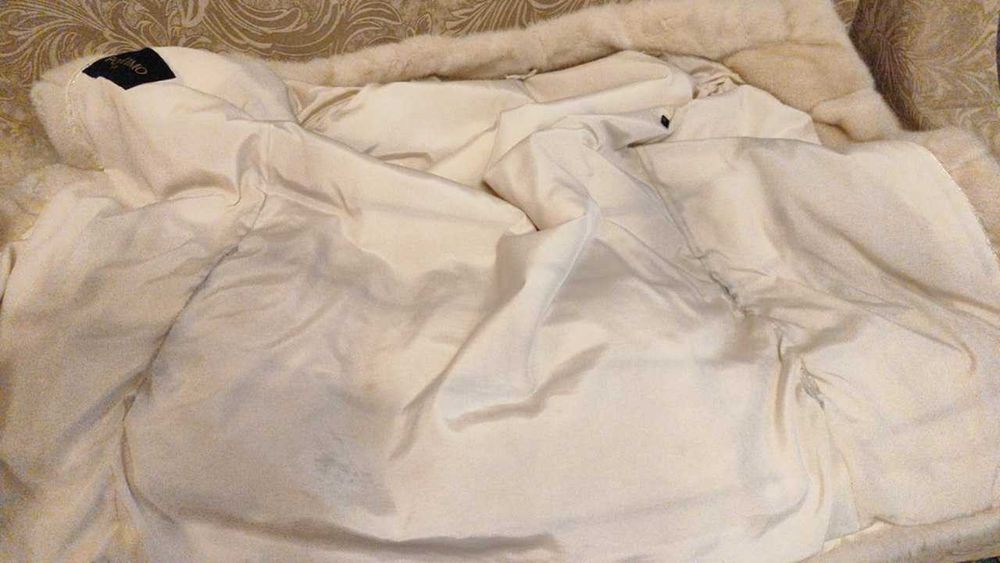 Норкова шуба світлий беж