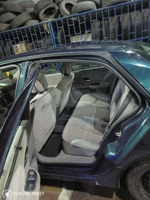 Продам Рено лагуну 2 автомат 1.8