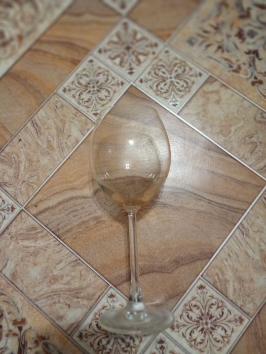 Продам бокалы из стекла