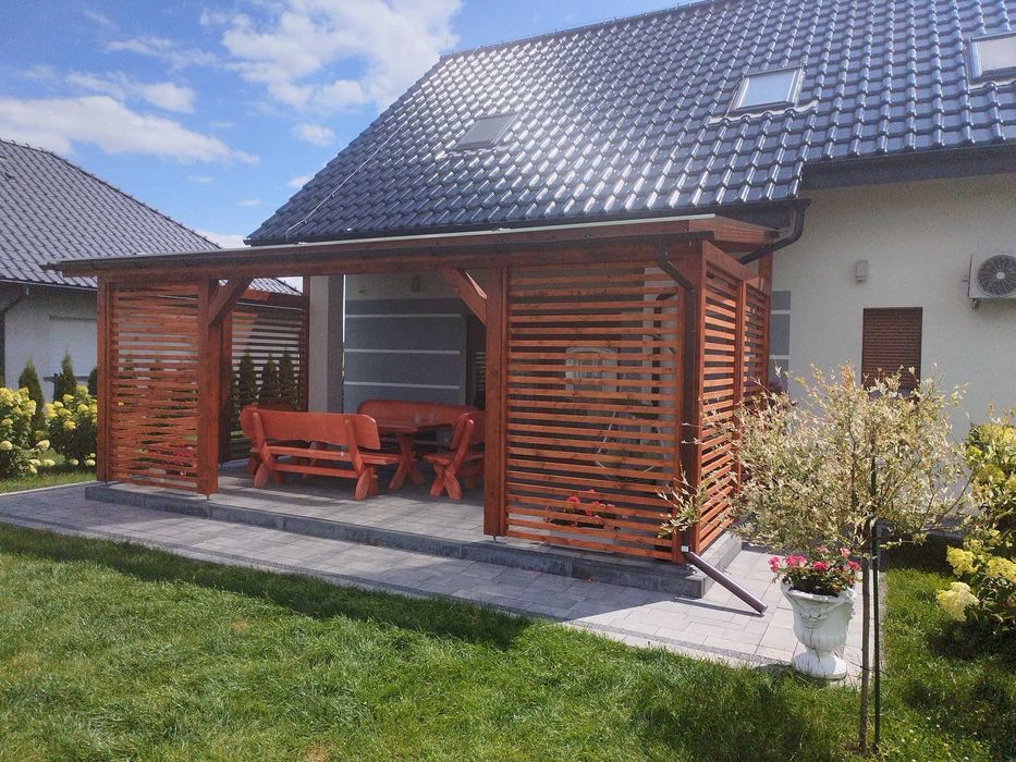 Zadaszenia tarasu z poliwęglanu,  tarasy z deski kompozytowej