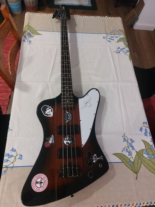 Baixo Epiphone Thunderbird *baixa de preço temporário*
