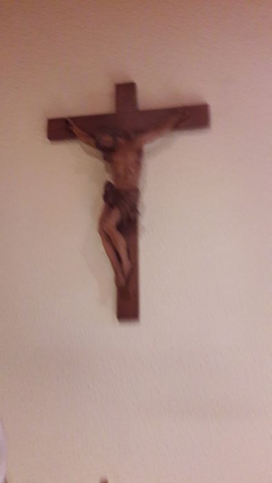 Cruz madeira maciça