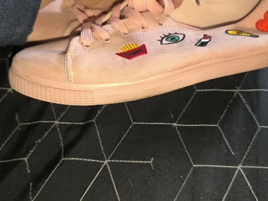 Buty trampki pudrowy róż 38