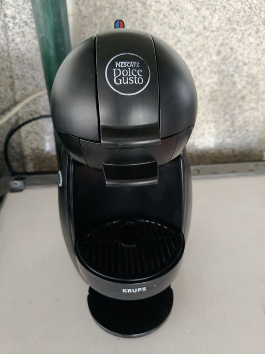 Máquina café Dolce Gusto