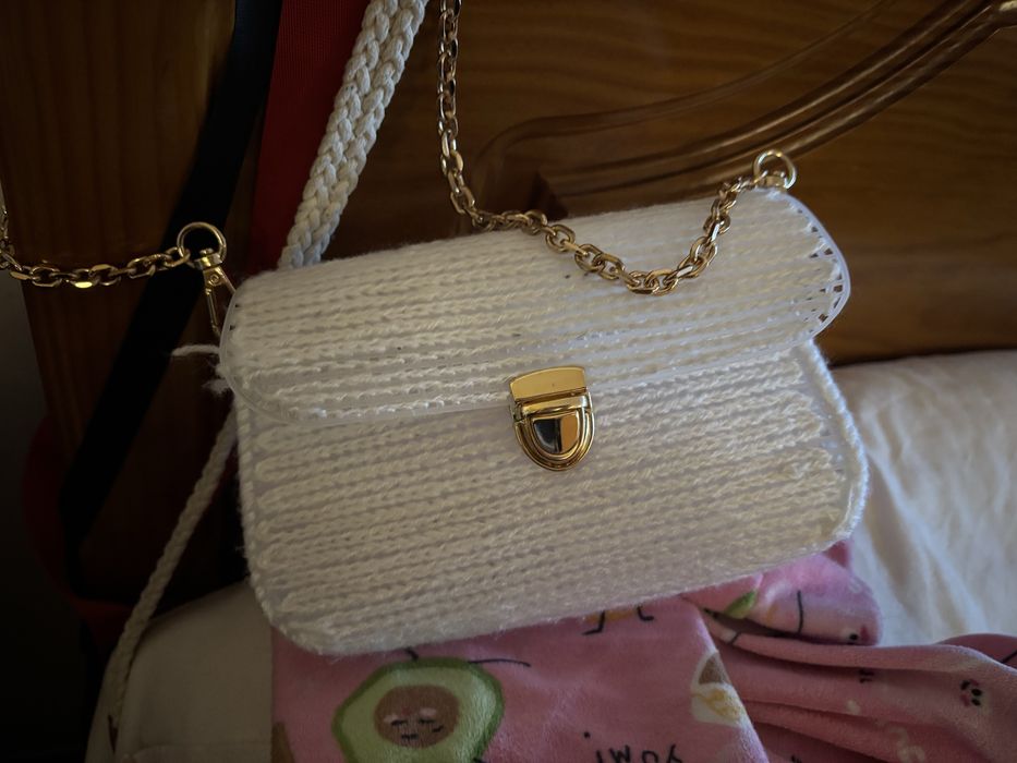 Bolsa a tiracolo 2,50 cada uma