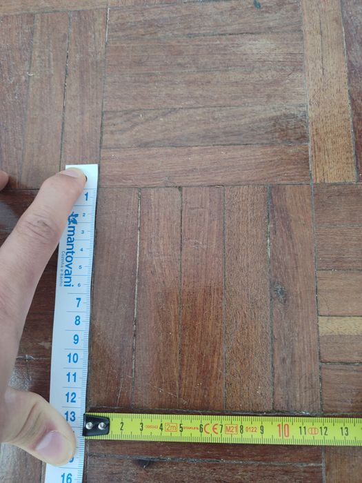 Pavimento de Madeira em Tacos à Venda - Benfica