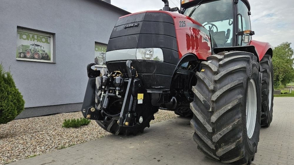 Case Magnum 225 pneumatyka