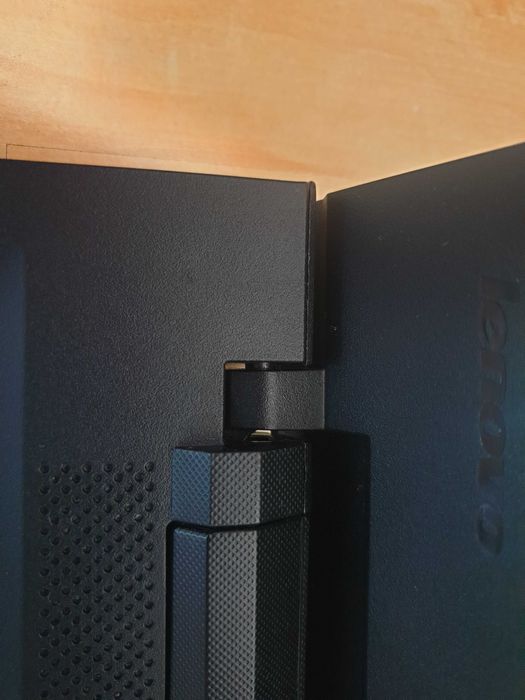 LENOVO procesor i5, pamięć RAM 8GB, dysk SSD 512 GB