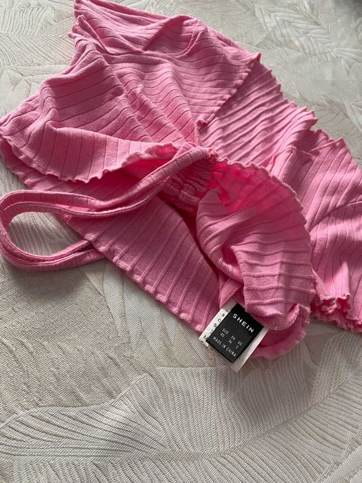 Koszulka różowa ze ściągaczem