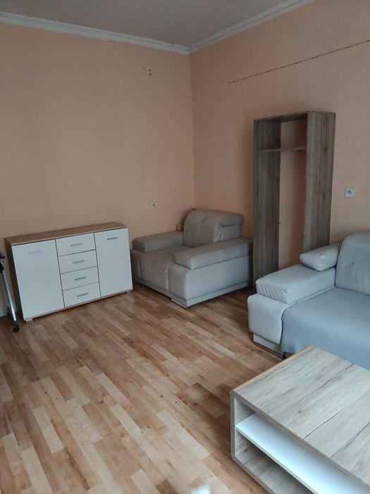 Sprzedam mieszkanie na Nowym Mieście do remontu