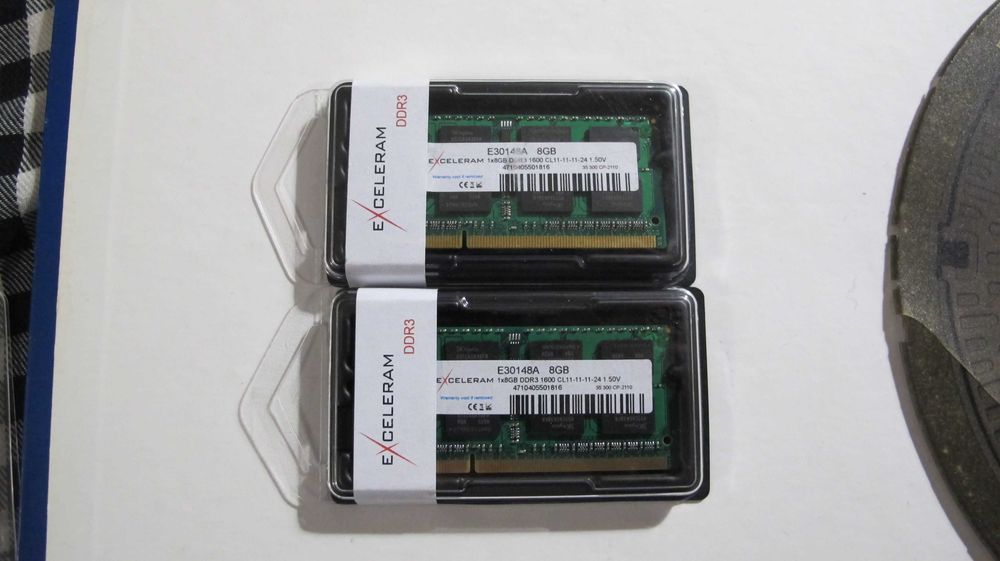 Модули памяти SAMSUNG M471A5244CB0-CTD 4GB (Exceleram)