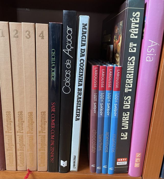 Enciclopedia e livros de cozinha diversos