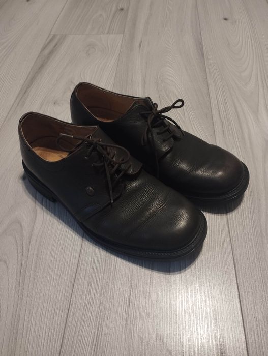 Klasyczne buty meskie wizytowe skorzane Russell & Bromley 43