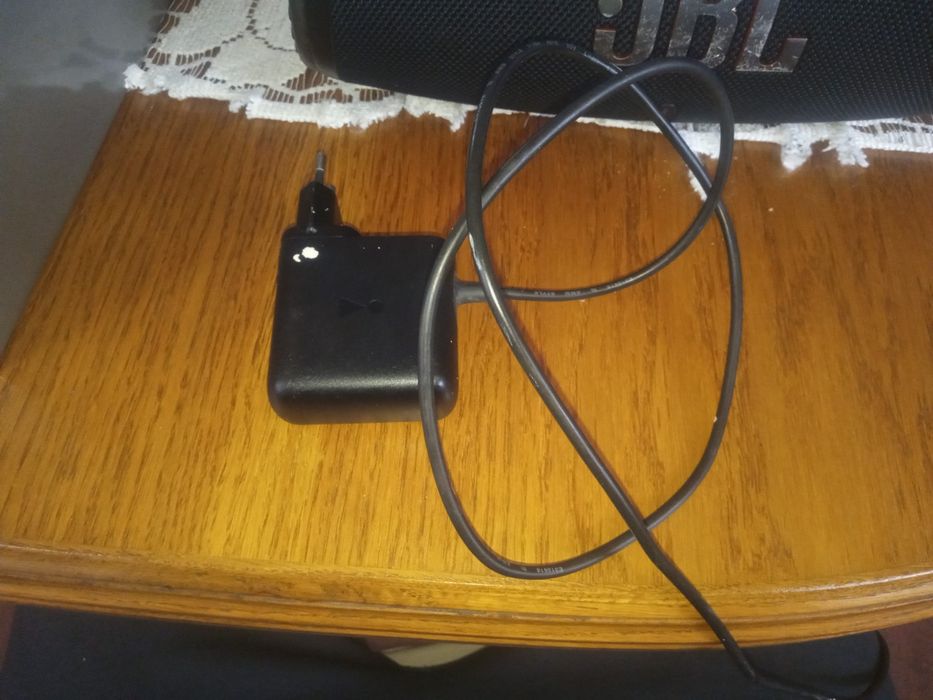 Głośnik JBl wodoszczelny